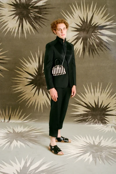 Look 37